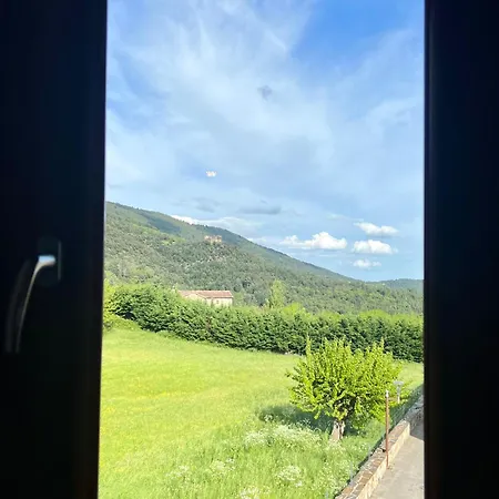 Alojamento de Acomodação e Pequeno-almoço Restaurant Des Amis 3*
